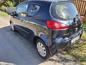Sötétkék Mitsubishi Colt 1.1 Inform AC eladó