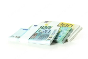 Kölcsönöket kínálunk:Beruházások 10 000 és 75 000 000 euró között magánszemélyek és vállalkozások sz