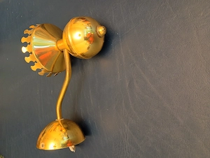 egy antik réz falikar.   30000ft óbuda burával együtt személyesen óbudán lakcimemen de előre fizetés - kép 3