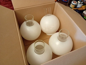 egy antik réz falikar.   30000ft óbuda burával együtt személyesen óbudán lakcimemen de előre fizetés - kép 8