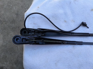 Ikarus 400 ablaktörlő kar dupla új beépített ablakmosó fej fúvóka - kép 4