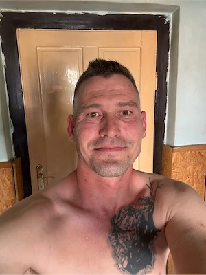 Hölgyeknek páriknak játékszere - kép 4