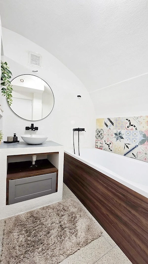 Felújított, gépesített, klímás, utcai üzlethelyiség eladó! - kép 9