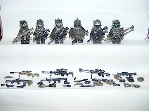 Lego SWAT Álcázott Koponya Osztag Dirt kommandós katonák 6db katona + fegyver - kép 7