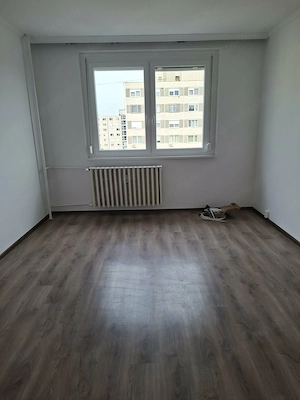 Veszprémi kiadó garzonlakás - kép 4