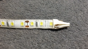 LED szalag eladó, SL-3528WN-120-6000 - kép 7