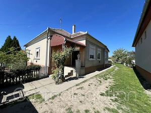 Bősárkány - 2 szoba nappalis családi ház eladó