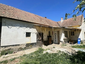 Szil - tégla építésű 2 szobás ház eladó