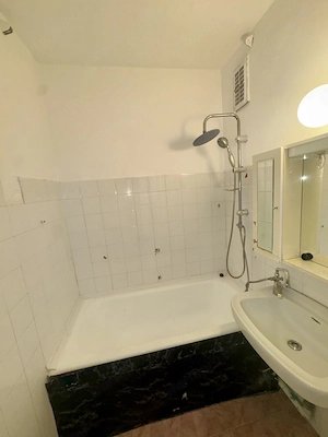 Azonnal költözhető, 2 szoba + hallos lakás, hosszútávra kiadó! - kép 7