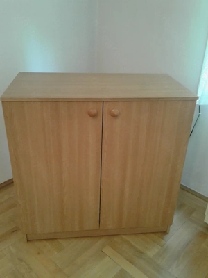 Ruhásszekrény, komód és ágy - kép 3