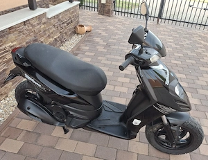Piaggio Typhoon 4T 125 Megkímélt - kép 2