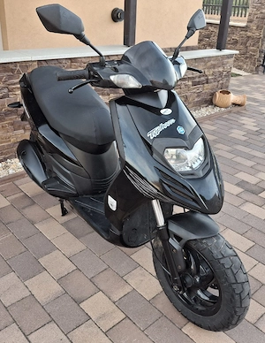 Piaggio Typhoon 4T 125 Megkímélt - kép 10