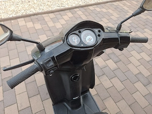 Piaggio Typhoon 4T 125 Megkímélt - kép 8