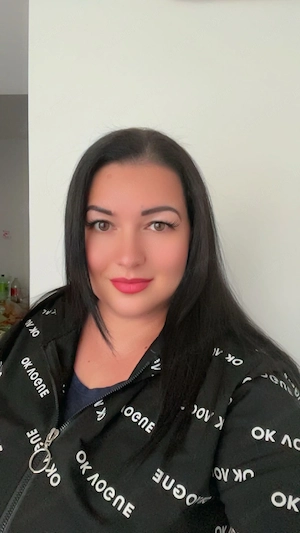        Renáta Masszázs  Testi-lelki harmónia férfiaknak, és hölgyeknek Svédmasszázs Izsákon!