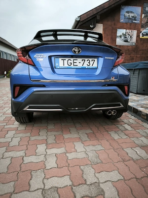 Toyota C-HR Gr eladó  - kép 4
