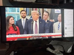 Újszerű alig használt állapotban eladó LG 34" umi69 monitor 