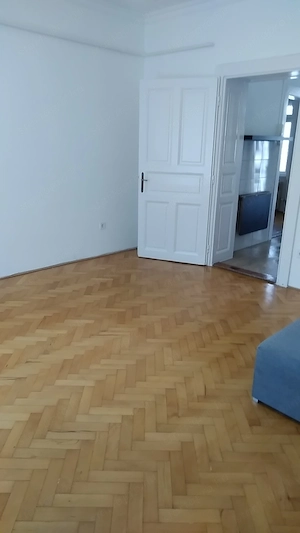 Eladó 41 nm-es 2 külön nyíló szobás lakás jó közlekedéssel a XIII. kerületben - kép 9