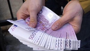 Kölcsönök: és befektetések mindenkinek Magyarországon és Európában