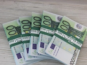 Kölcsönök: Mezőgazdasági, ipari és ingatlanügyletek, 10 000 eurótól 95 000 000 euróig