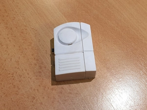 Ajtó nyitás érzékelő riasztó, csipogó eladó