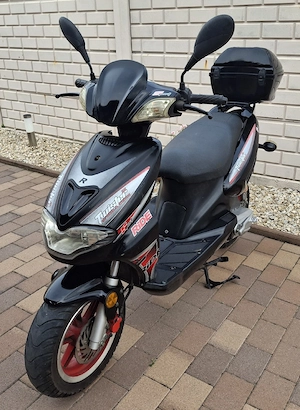 Generic Ride Twister 50 Megkímélt 8000km