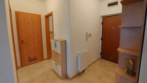 Hatalmas erkéllyel rendelkező, 2 szobás, újszerű lakás eladó! - kép 7
