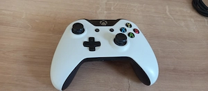  Eladó Xbox One S 1TB   újszerű állapotban!  Keveset használt, kifogástalan állapotú Xbox One S konz - kép 4