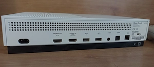  Eladó Xbox One S 1TB   újszerű állapotban!  Keveset használt, kifogástalan állapotú Xbox One S konz - kép 3