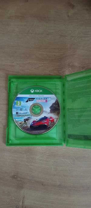   Forza Horizon 5 és FIFA 19 XBox játékok eladók.   Kifogástalan jól működő.   Forza (15000-Ft)  FIF - kép 2