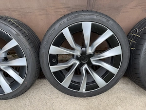 Tesla Model 3 Nova nyári kerék garnitúra 235 40 R19 96W Hankook nyári szett - kép 6
