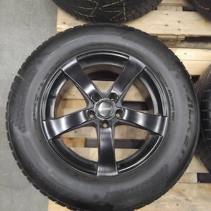 5x108 lyukosztású 17"  Dezent alufelni, rajta 235 65  Falken téli gumi  - kép 2
