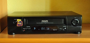 Philips vhs videólejátszó +7 db felnőtt film  - kép 3