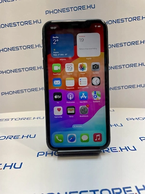 Apple iPhone 11 64GB Független Jótállással Eladó