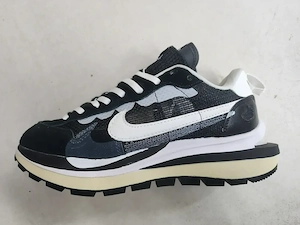 Nike vaporwaffle x Sacai cipők (40-45)