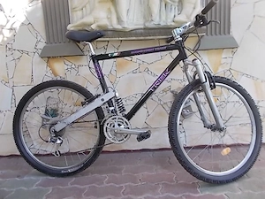 Eladó Trek Supsension 9200 Kerékpár. - kép 2