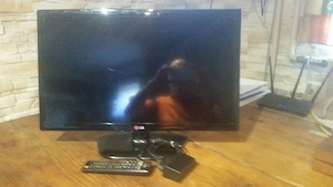 LG TV-monitor 60 cm-es