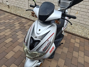 Generic Ride Twister 50 Újszerű 8000km - kép 5