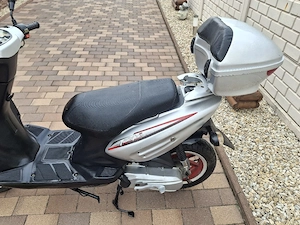 Generic Ride Twister 50 Újszerű 8000km - kép 8