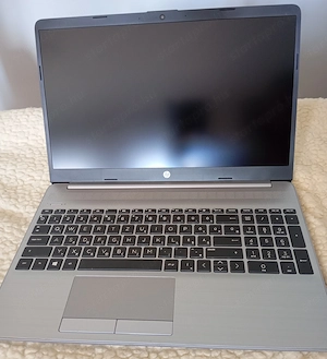 HP 255 G8 laptop - kép 3