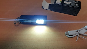 LED kulcstartó eladó, tölthető - kép 6