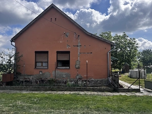 Eladó ház Bogyiszlón