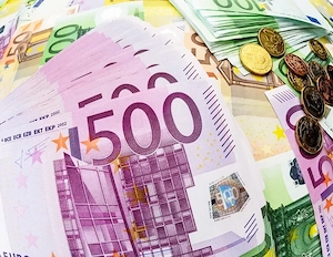 Kölcsönöket kínálunk: valósítsa meg projektjeit.