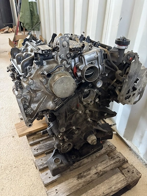 3.0 literes V6-os dCi dízelmotor (motorkód: V9X, teljesítmény: 170 kW   231 LE) - kép 2