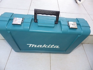 Makita 9,6V csavarbehajtó fúrógép 2 akku, +lámpa Siófok  - kép 2