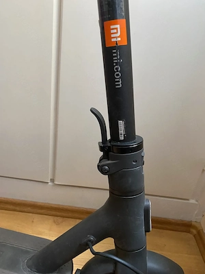 Xiaomi Mi Electric Essential roller