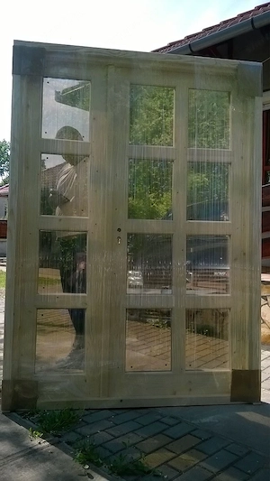 Bejárati ajtó Új,eladó.(210x139cm)