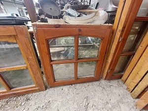 2 db Sz;88 x M;88 as bukó-nyiló fa hőszigetelt ablak 2 réteg üveg kép szerinti állapot  35 ezer ft d - kép 3