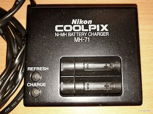 Akkutöltő NIKON Coolpix MH-71 2 db. AA bármely Ni-Mh akkumulátor cellák számára, eladó - kép 7