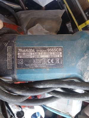 Eladó Makita kisflex 9565cr 1400W - kép 3