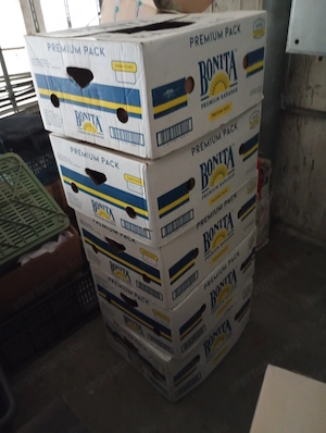 5db  Bonita márkájú, Ecuadorból származó prémium banános kartondoboz  3000ft óbuda 36 50 104 8272
